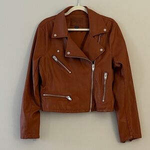 Blank NYC Women’s Tan Cropped Faux Leather Moto Jacket Size Large